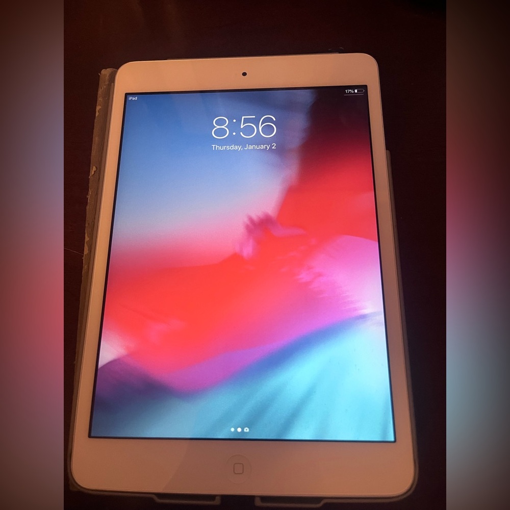 Apple iPad - Silver iPad Mini 2 Silver 32GB